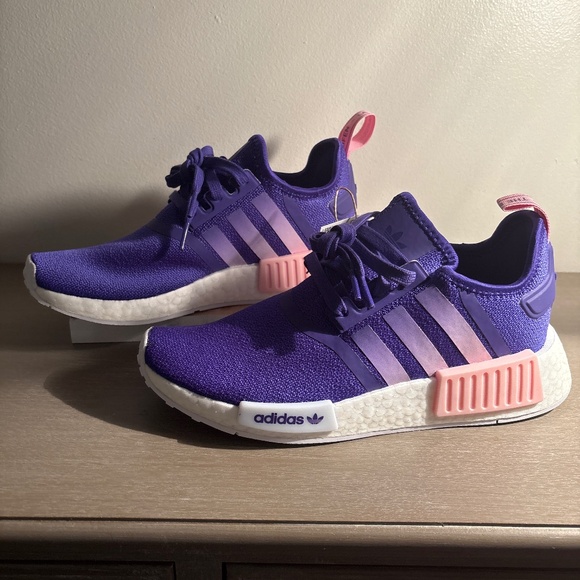 Adidas Women purple and pink shoes nwt - Picture 1 of 6